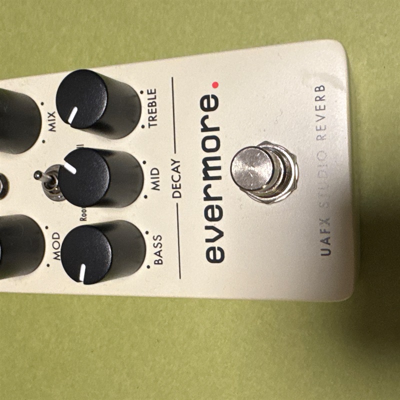 Universal Audio evermore UAFX STUDIO REVERBの画像